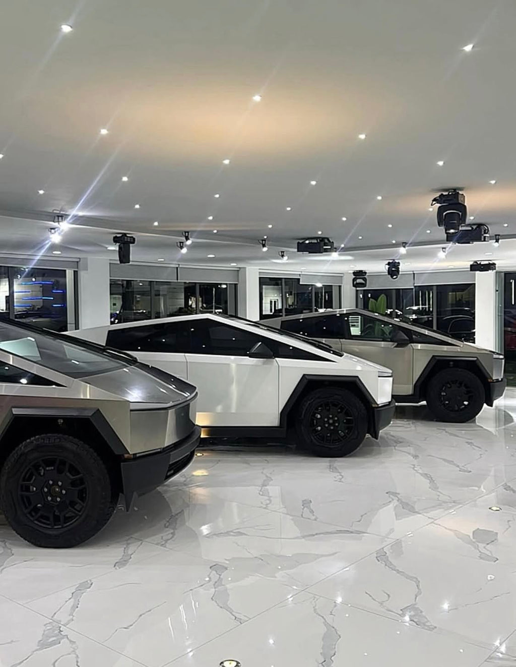 Used 2024 Tesla Cybertruck distress sale !!